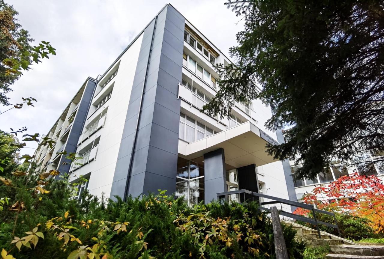 Apartament Z Widokiem Na Park Polanica-Zdrój Extérieur photo